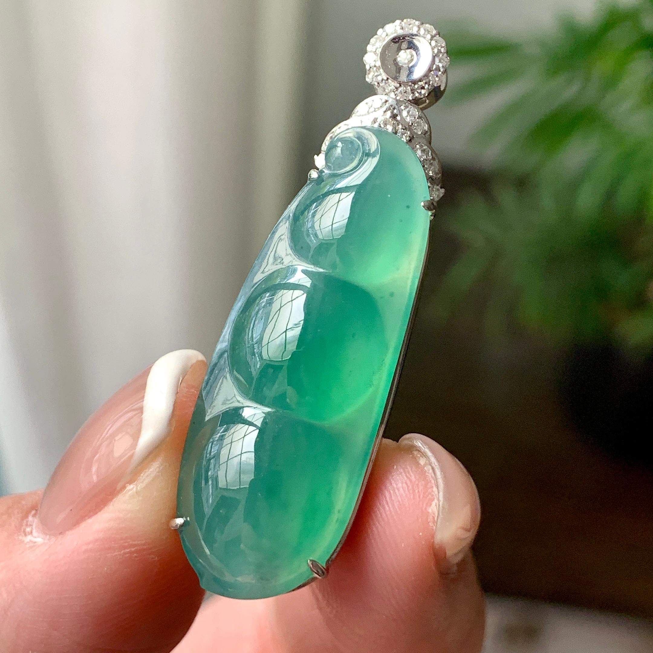 18K金钻镶糯冰种湖水绿福豆吊坠  天然缅甸A货翡翠（yc363816）
