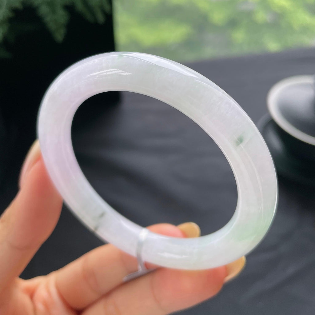 细糯种飘绿圆条手镯55.1圈 天然缅甸A货翡翠（yc473130）