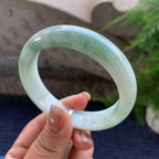 细糯种飘绿花正圈平安镯 57圈口 天然缅甸A货翡翠（yc347593）