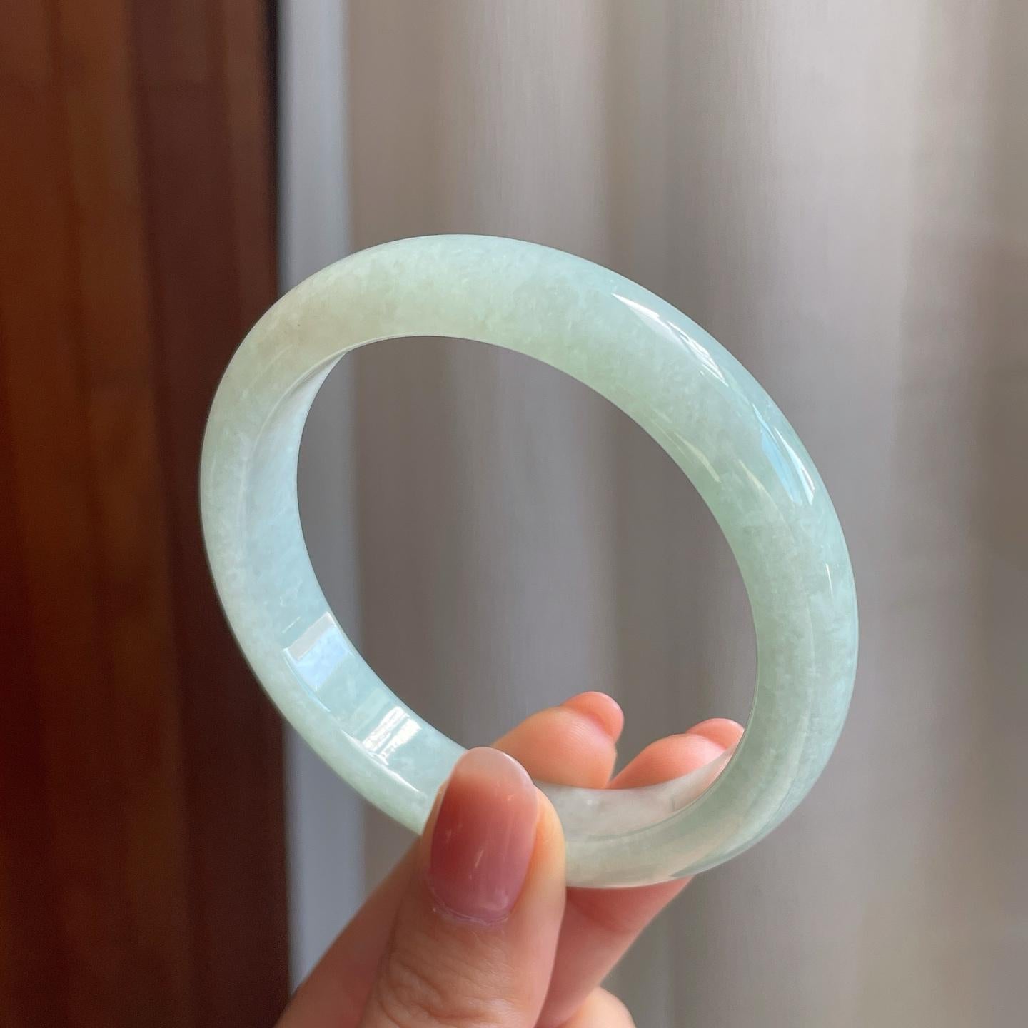 糯冰晴底翡翠平安镯（57.8mm)（yc325793）