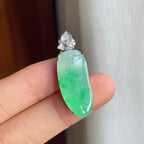 18k金镶糯冰飘绿翡翠福瓜（yc251743）