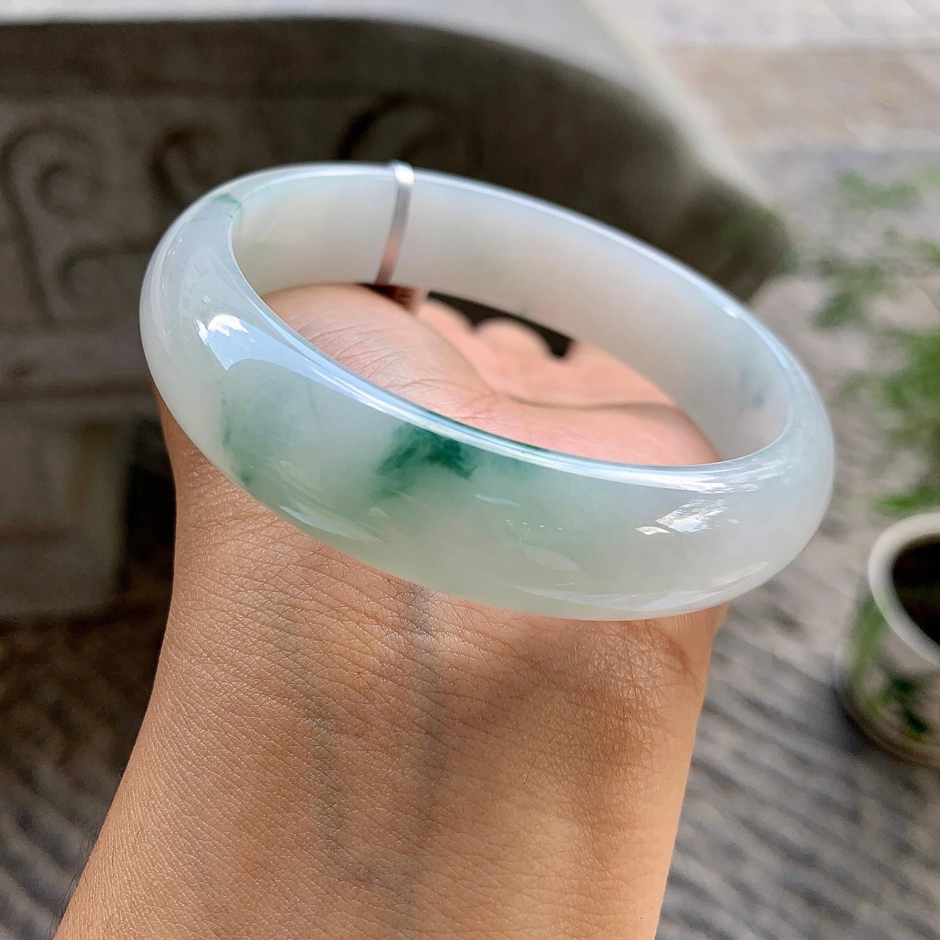 细糯种飘绿宽版轮胎手镯（60.2mm）（yc202359）