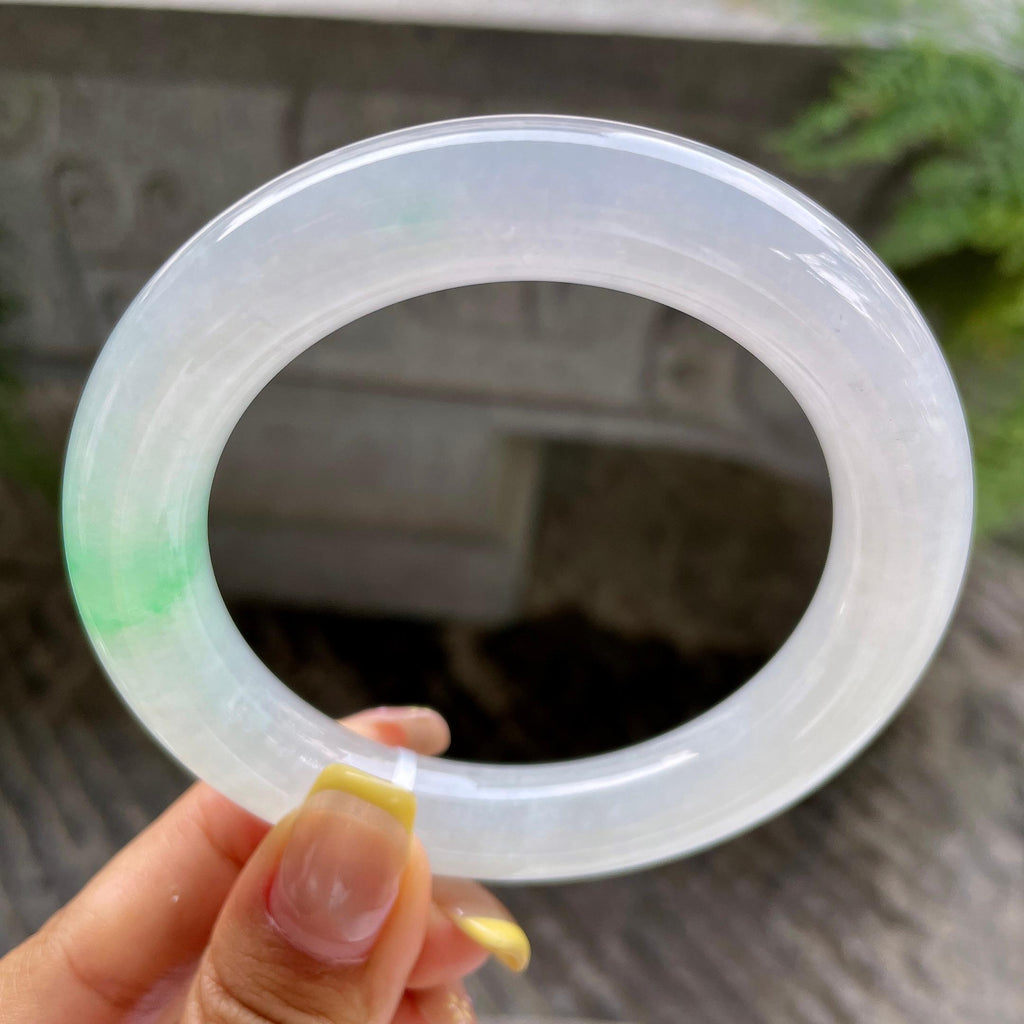 大圈口    糯冰种飘绿圆条手镯59.9圈      天然缅甸A货翡翠（yc390014）