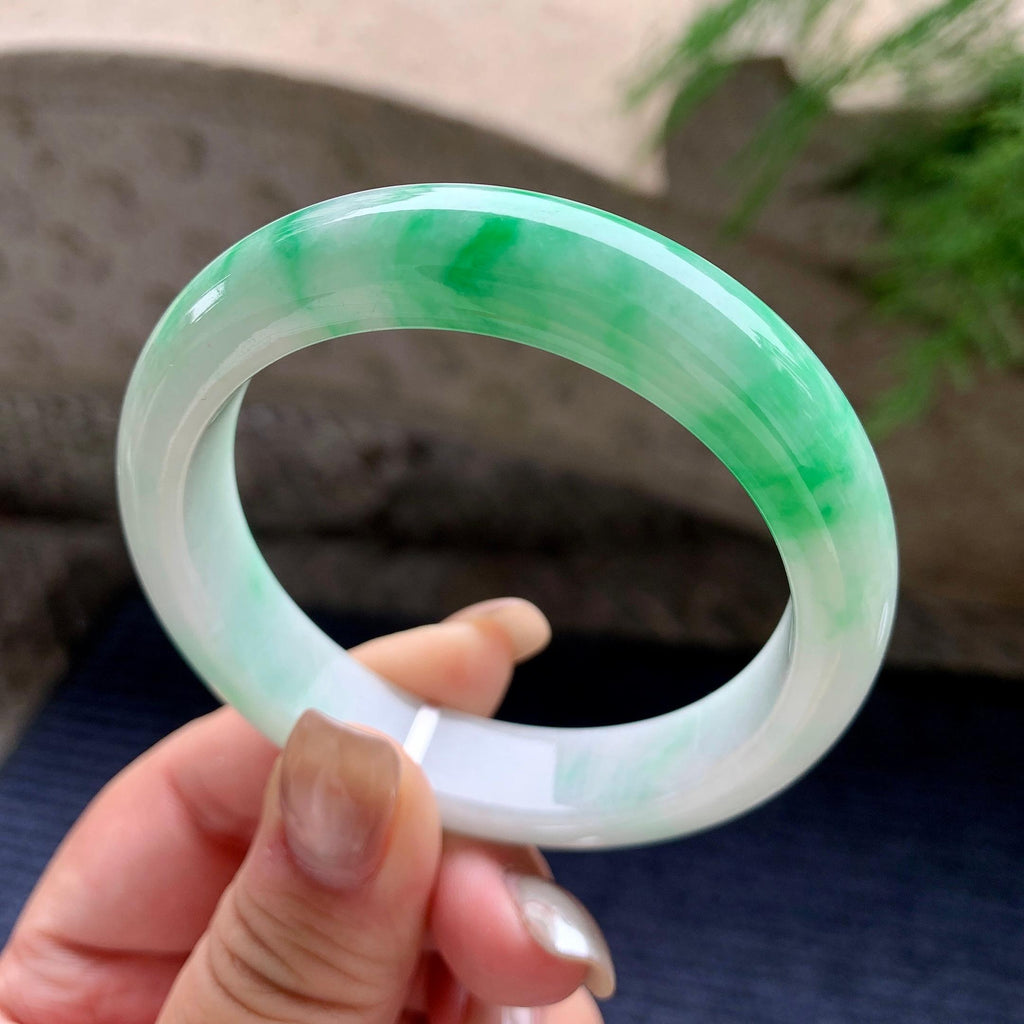 细糯种白底青正圈平安镯56圈口  天然缅甸A货翡翠（yc439190）