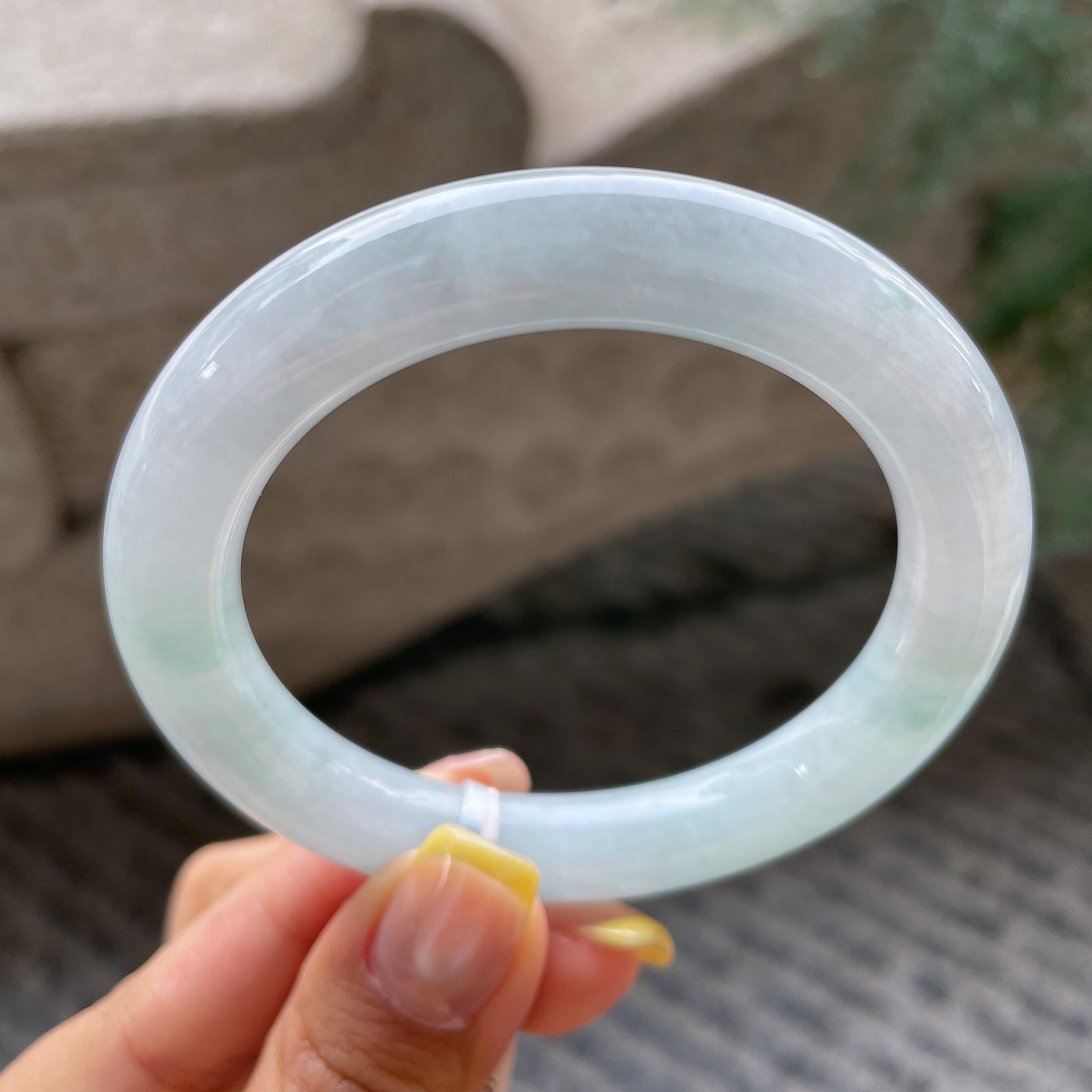 细糯种飘花圆条手镯54.6圈      天然缅甸A货翡翠（yc366512）