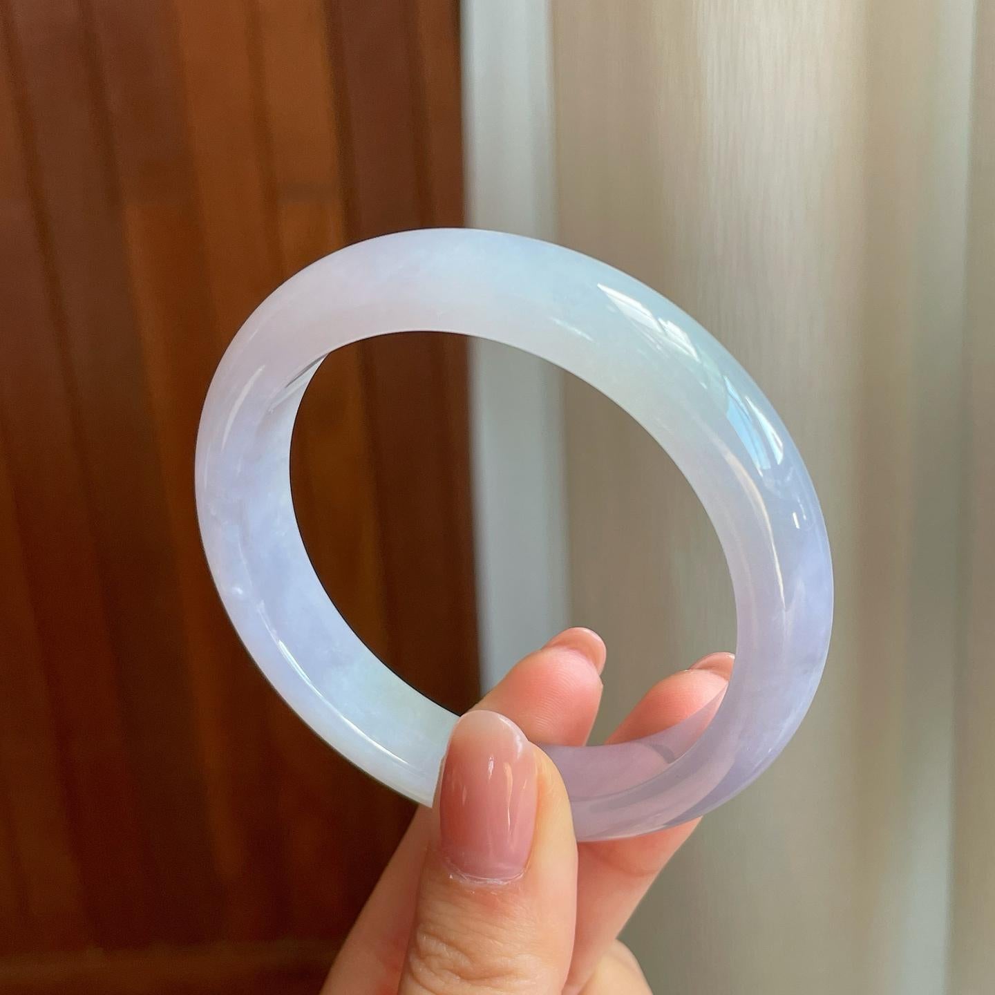 糯冰淡春底翡翠平安镯（56.7mm)（yc329480）
