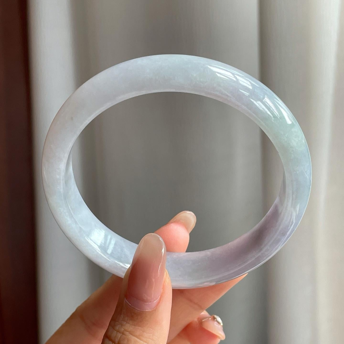糯冰种淡紫底翡翠平安镯（58mm）（yc194787）