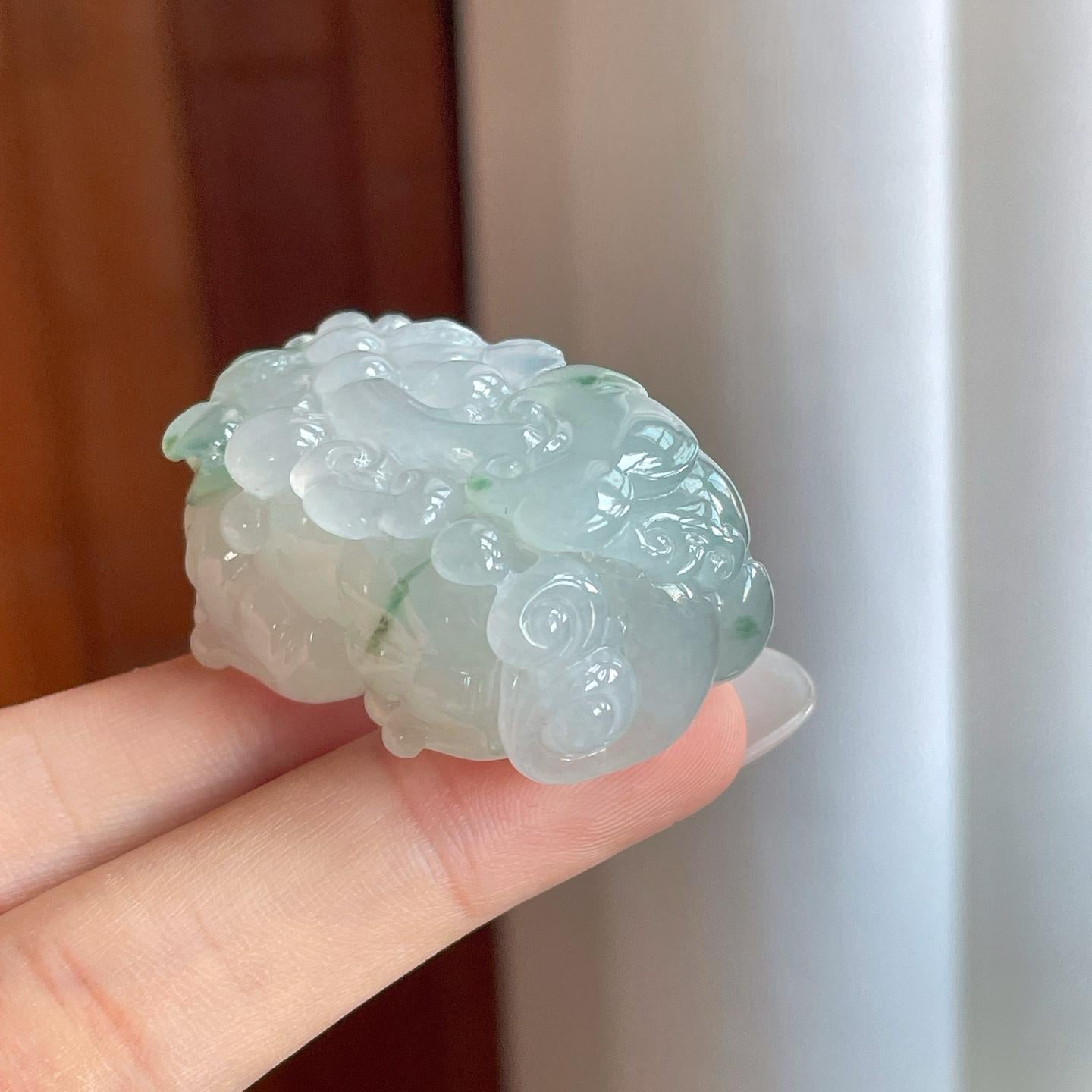 糯冰带飘花翡翠貔貅（yc269025）