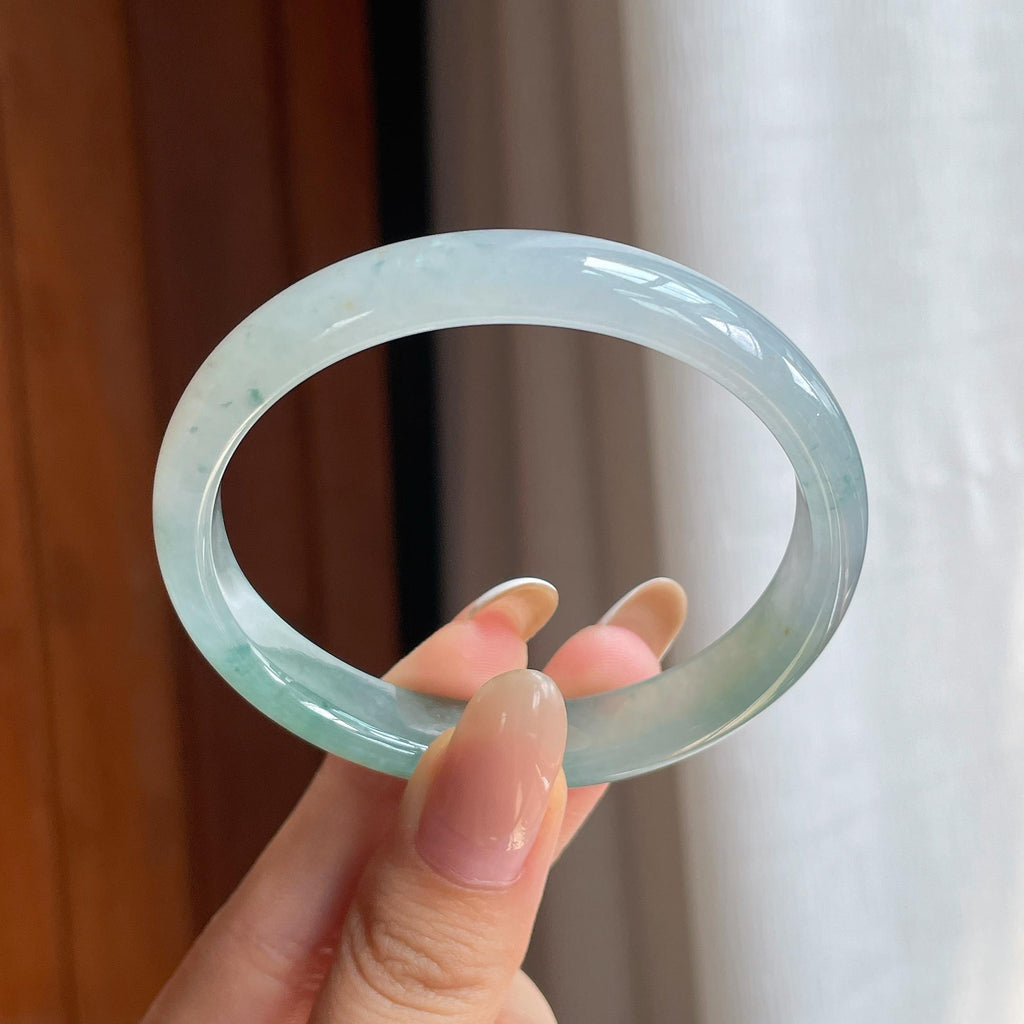 糯冰带色翡翠贵妃镯（56.6mm)（yc411303）