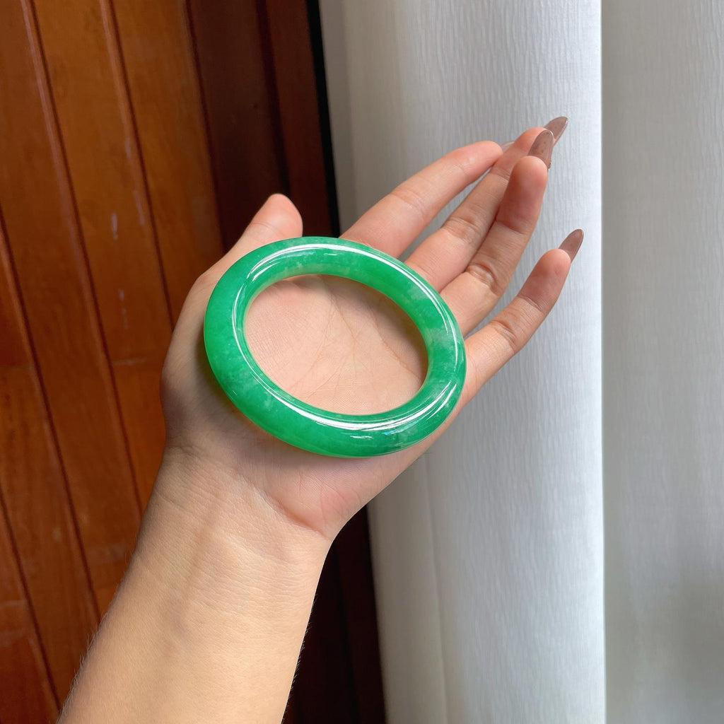 糯种满绿翡翠圆条手镯（56mm）（yc190531）