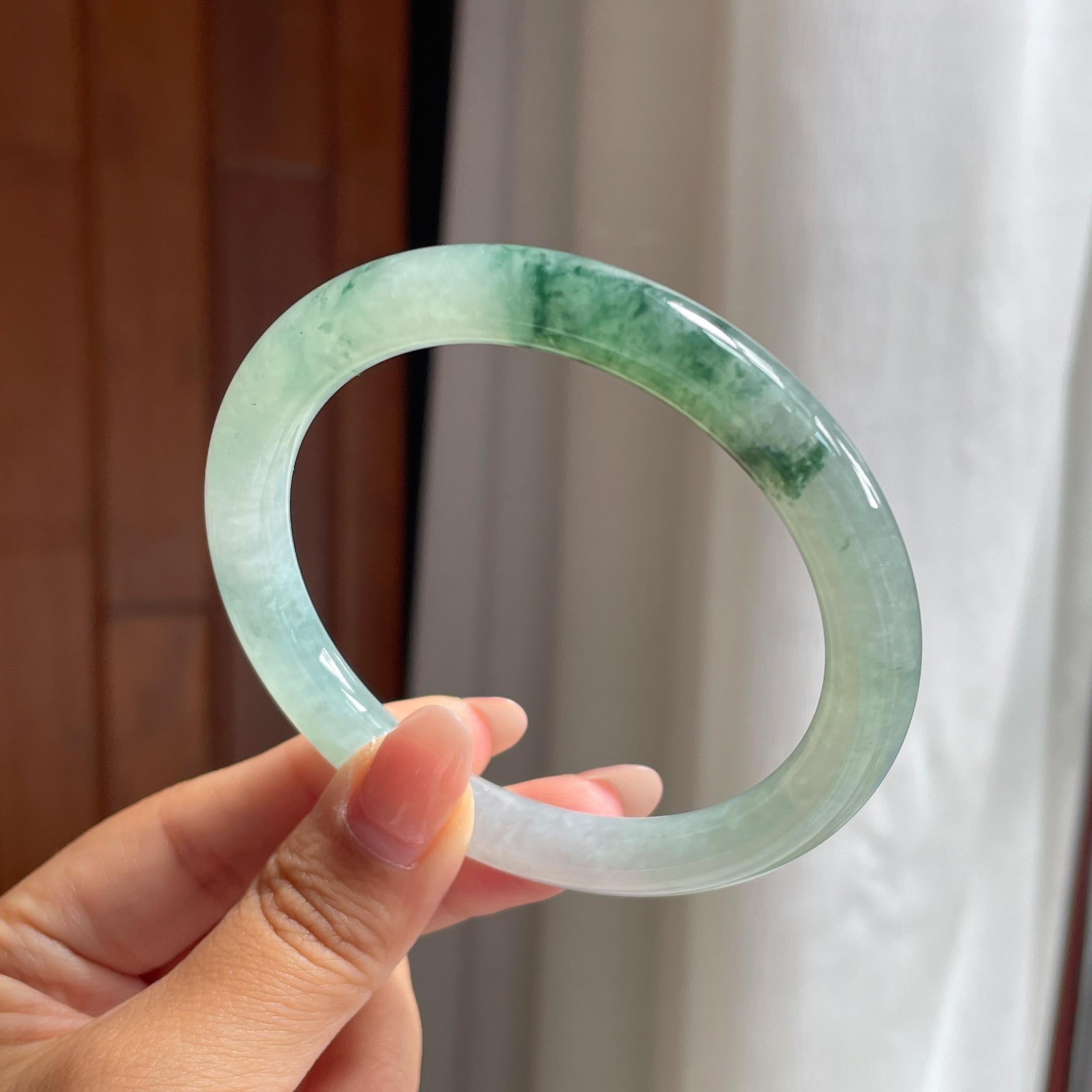 糯冰飘花圆条手镯 58圈 天然缅甸A货翡翠（yc693795）