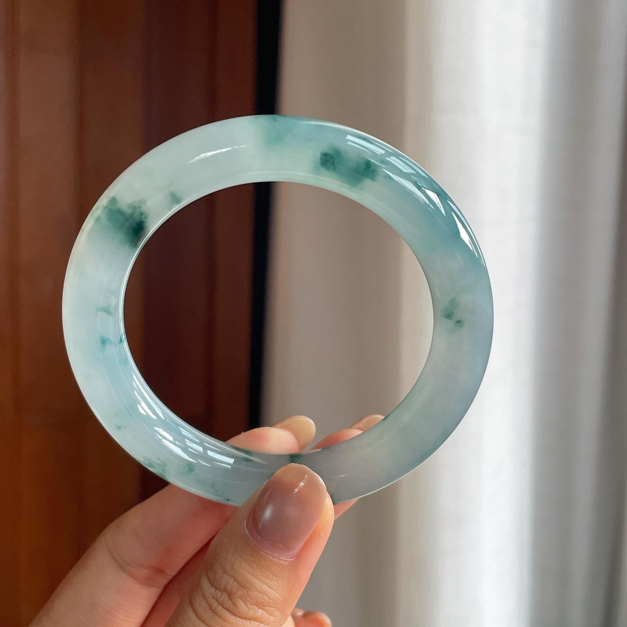 冰种飘花翡翠圆条手镯(58mm)（yc423148）