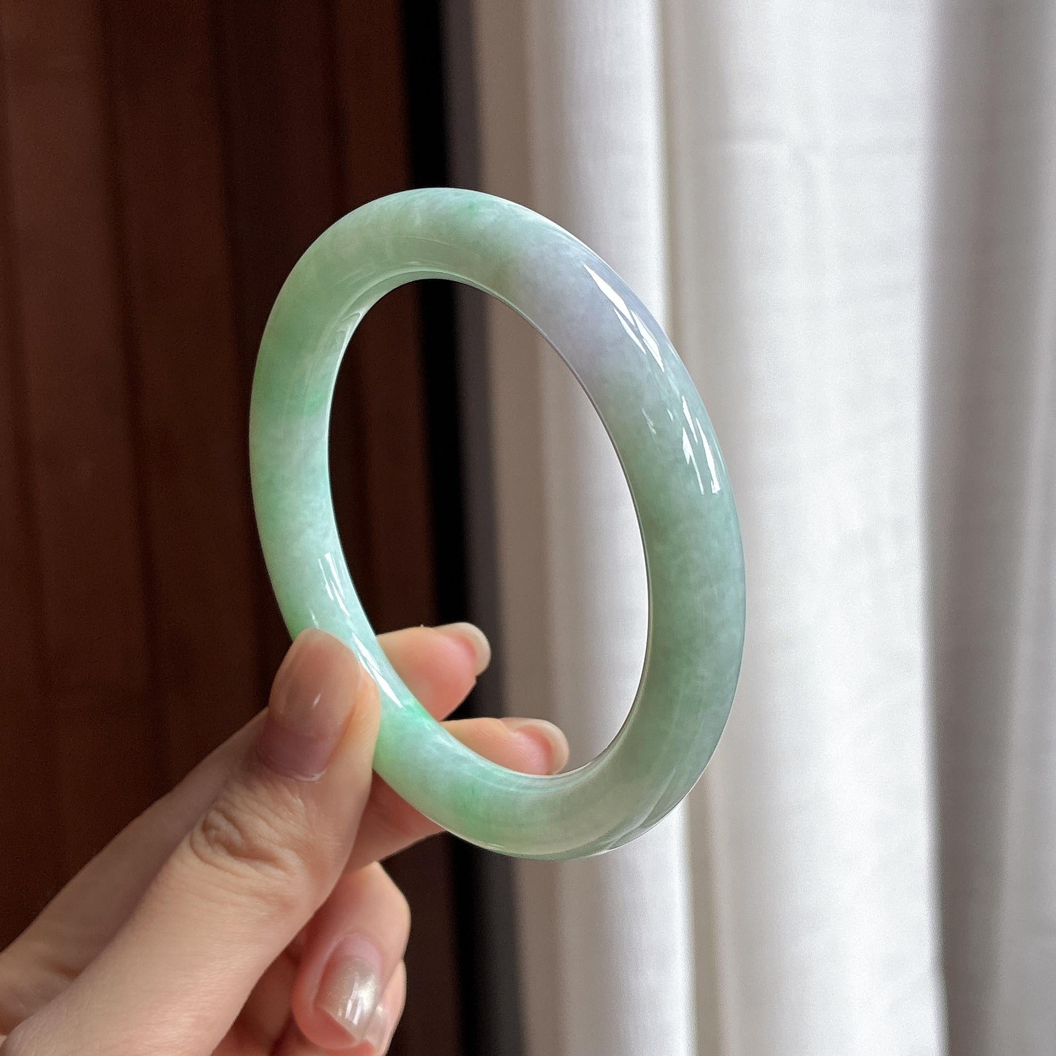 细糯种晴底圆条手镯 56圈 天然缅甸A货翡翠（yc481649）