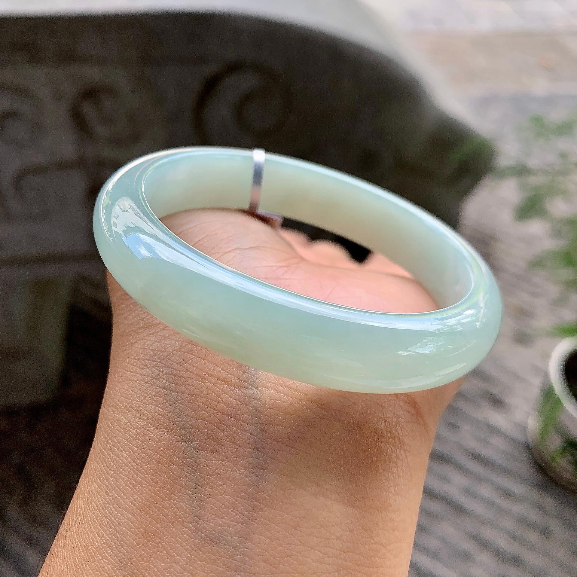细糯种晴底贵妃手镯（56.5mm）（yc202391）