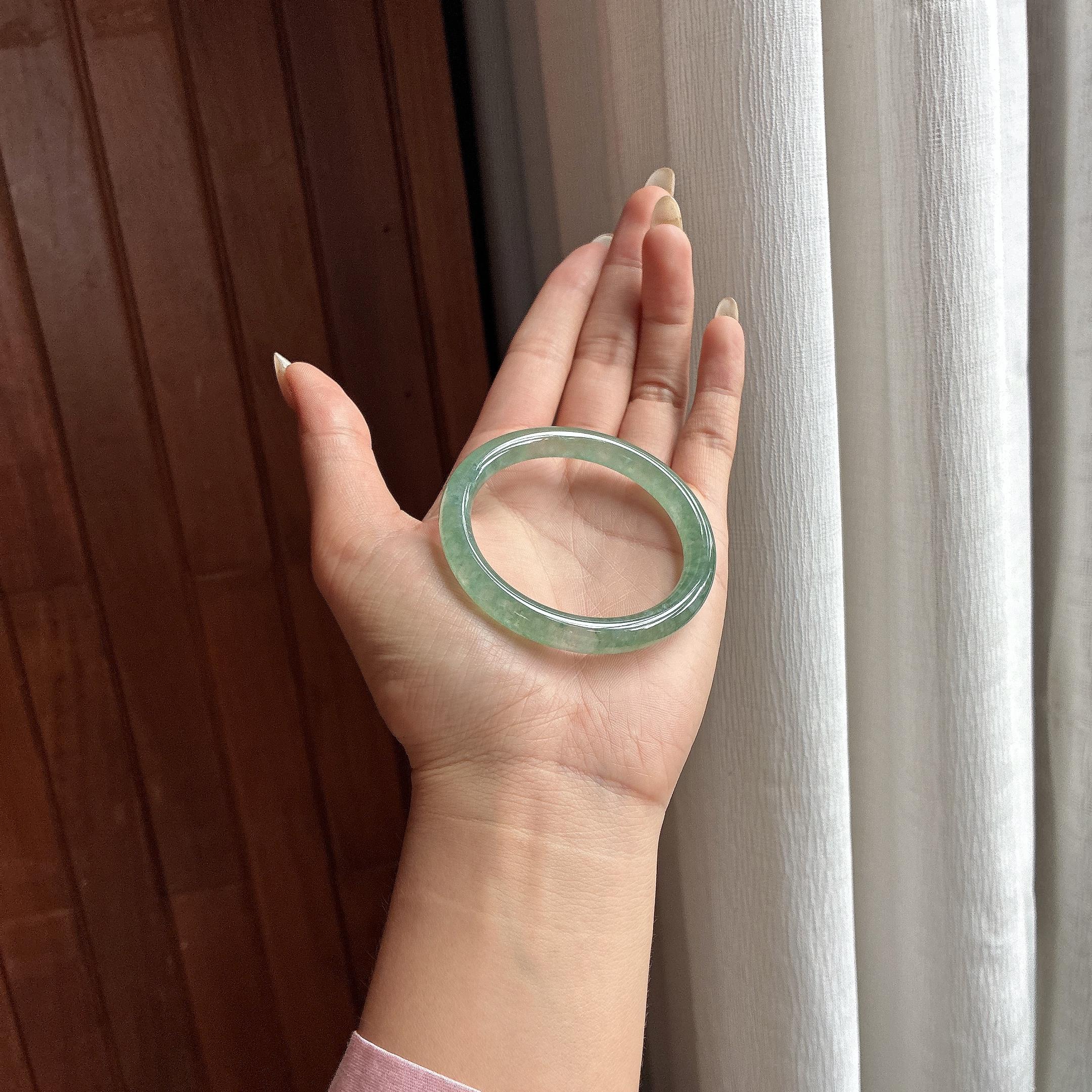 冰种起光飘花圆条手镯 50圈 天然缅甸Ａ货翡翠（yc499266）