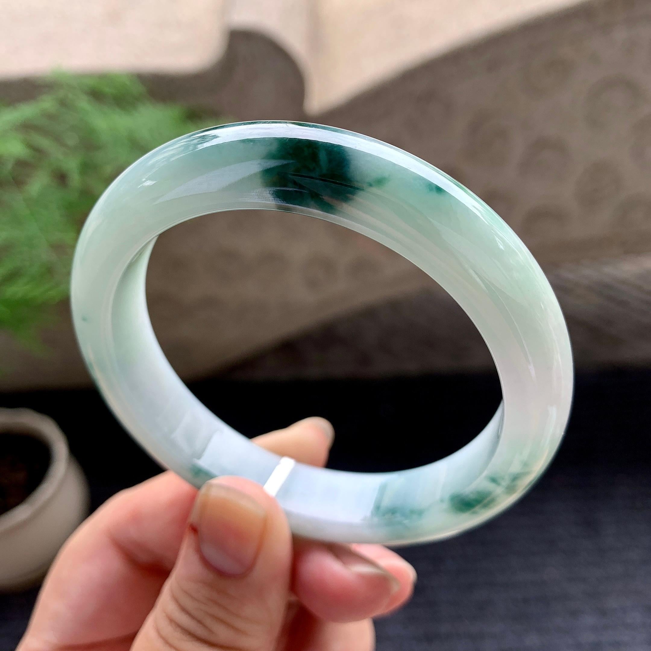 糯种飘花平安镯（58.7mm）（yc196529）