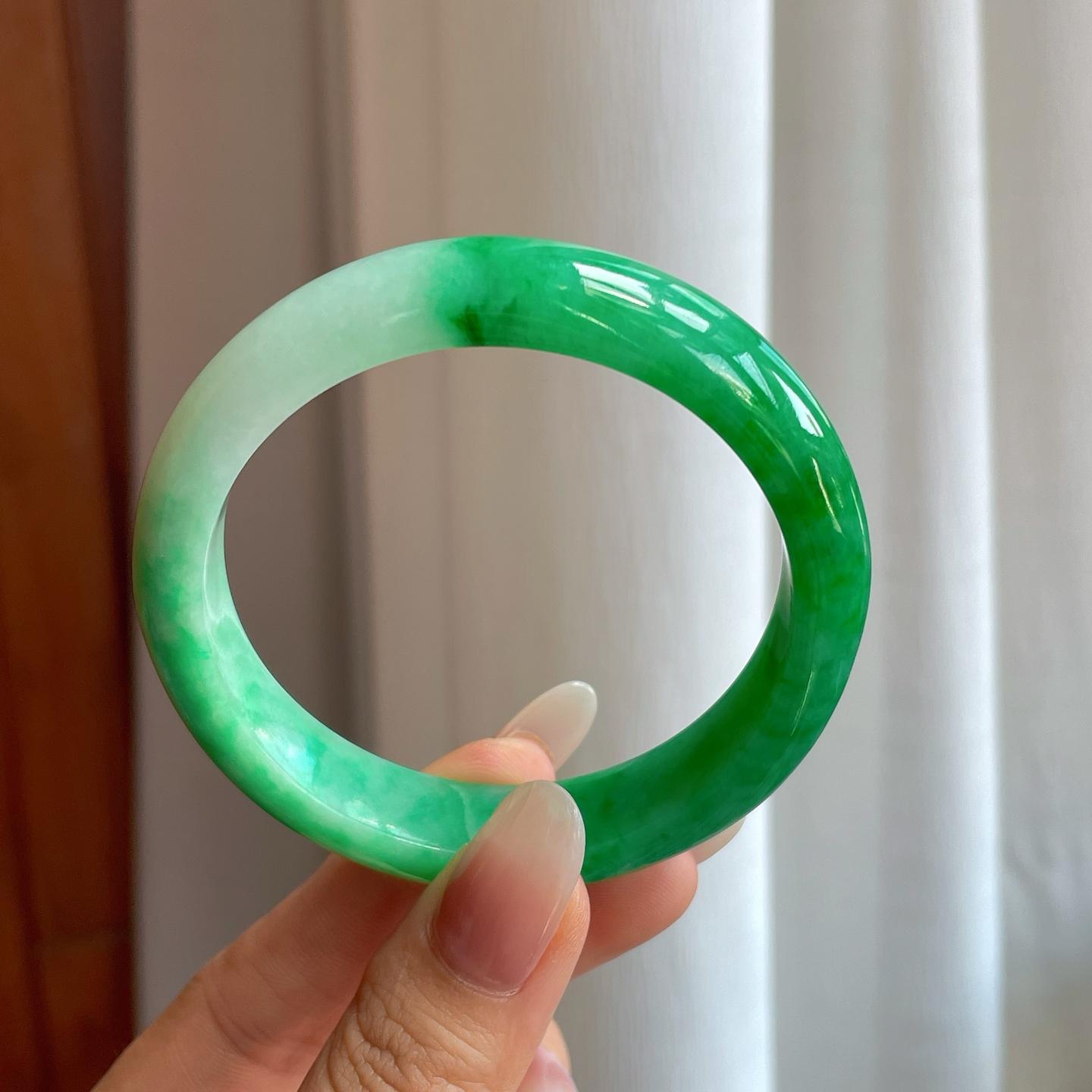 糯冰满绿翡翠平安镯（57.5mm）（yc259091）