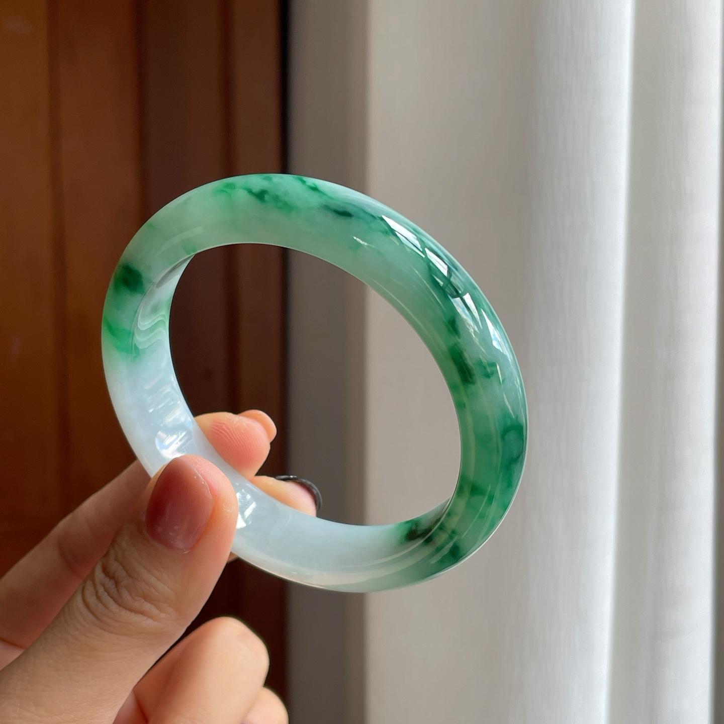 糯冰带色特色翡翠平安镯（58.5mm）（yc277387）