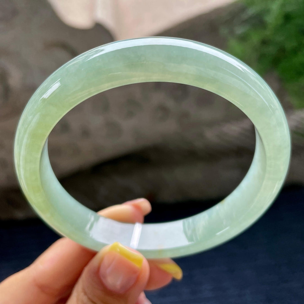大圈口   细糯种晴底飘黄翡正圈平安镯62.2圈   天然缅甸A货翡翠（yc358880）