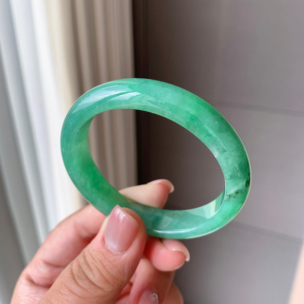 糯种晴底飘绿花贵妃手镯 53.2圈口 天然缅甸A货翡翠（yc484915）