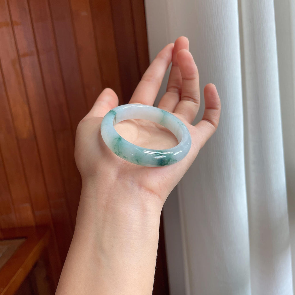 糯冰飘花翡翠贵妃镯（56.5mm）（yc346544）