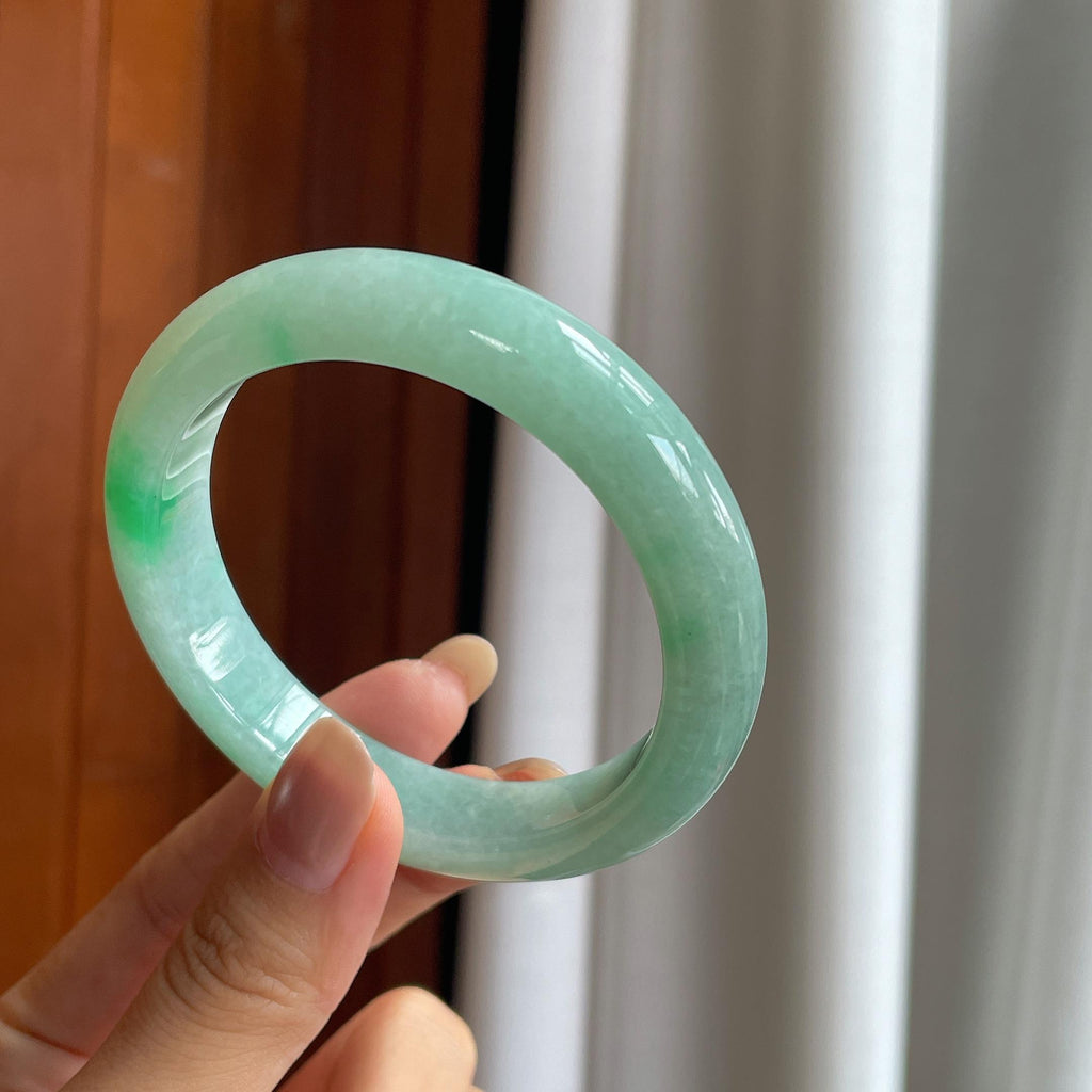 糯冰带色翡翠平安镯(56.5mm)（yc424557）