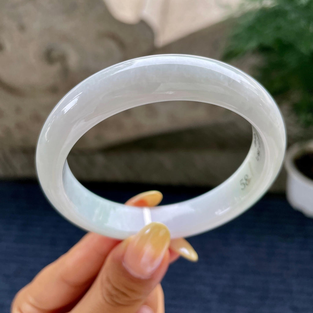 细糯种淡春彩正圈平安镯58.2圈 天然缅甸A货翡翠（yc481948）