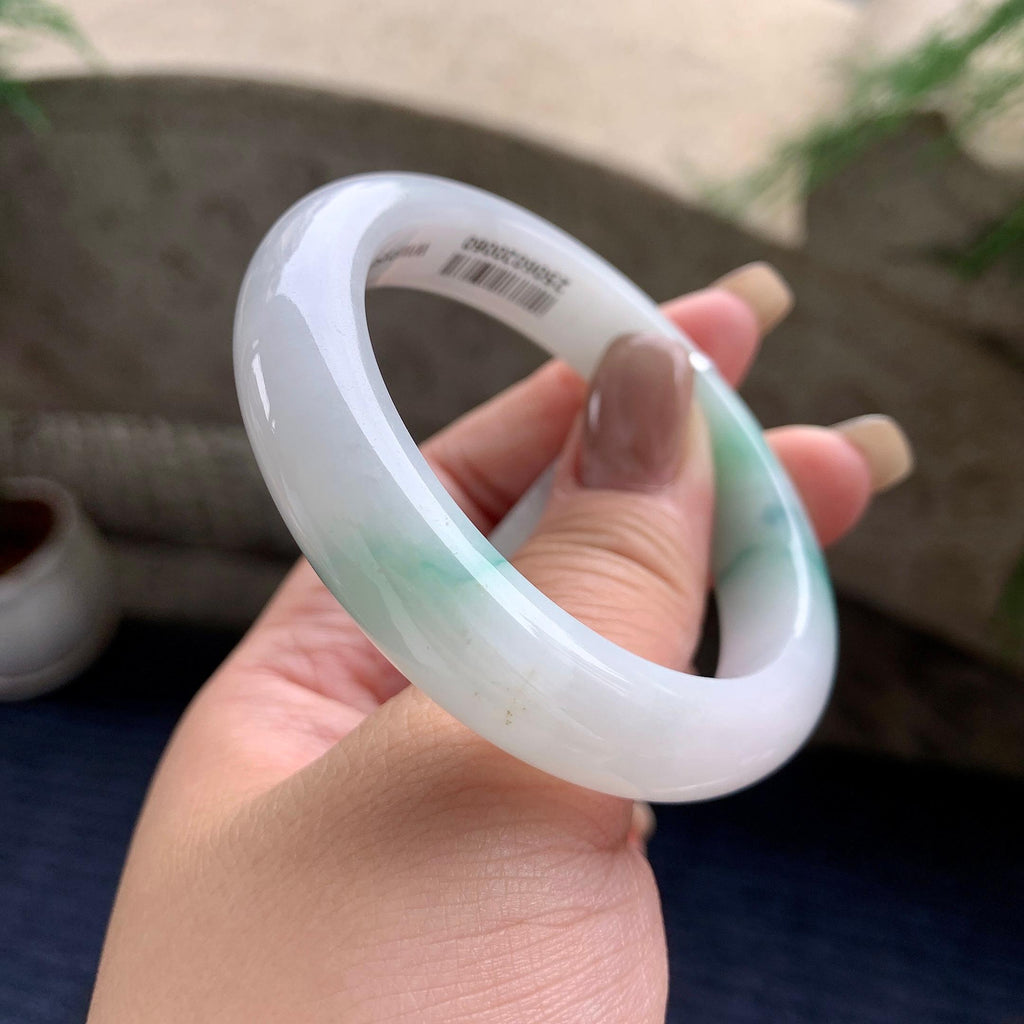 细糯种飘绿花正圈平安镯  53.3圈口  天然缅甸A货翡翠（yc441122）