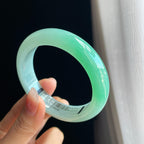 糯冰种果绿翡翠平安镯（54.6mm)（yc323169）