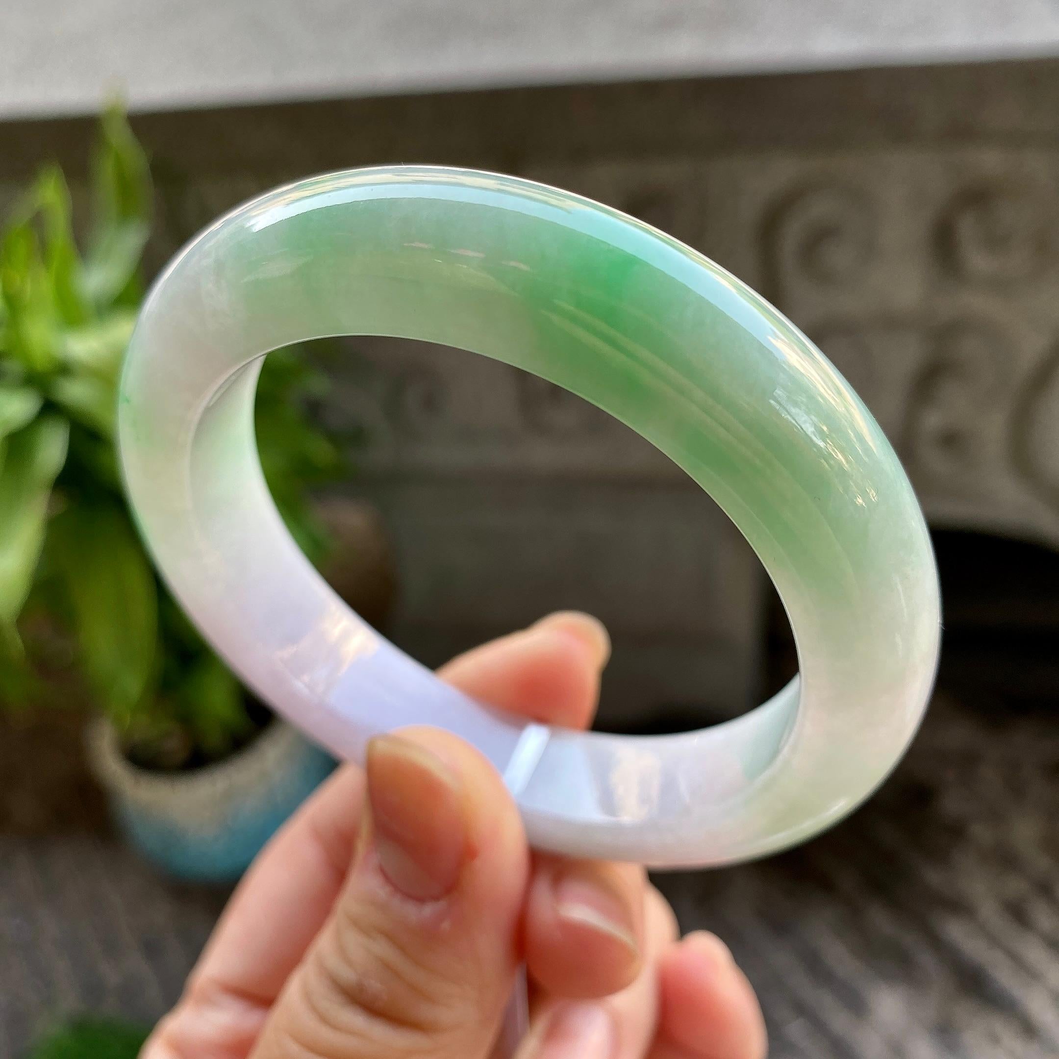 细糯种白底青平安镯（55.8mm）（yc311011）