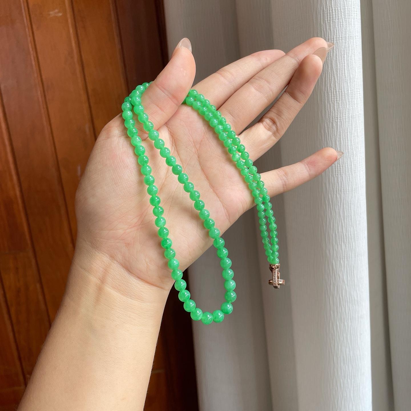 糯冰果绿满绿翡翠珠串项链（yc247170）