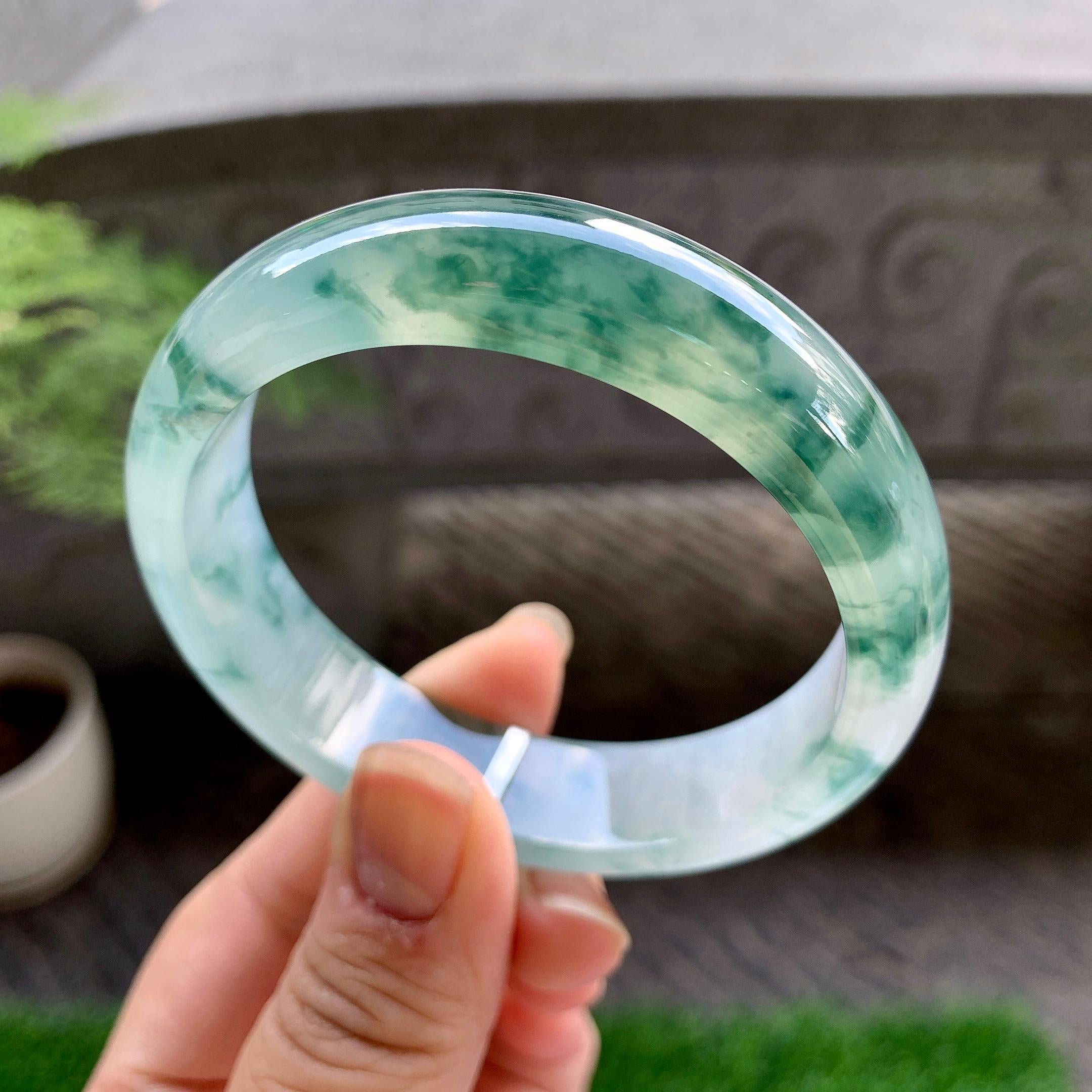 糯冰种飘花宽版轮胎手镯（56.8mm）（yc223276）