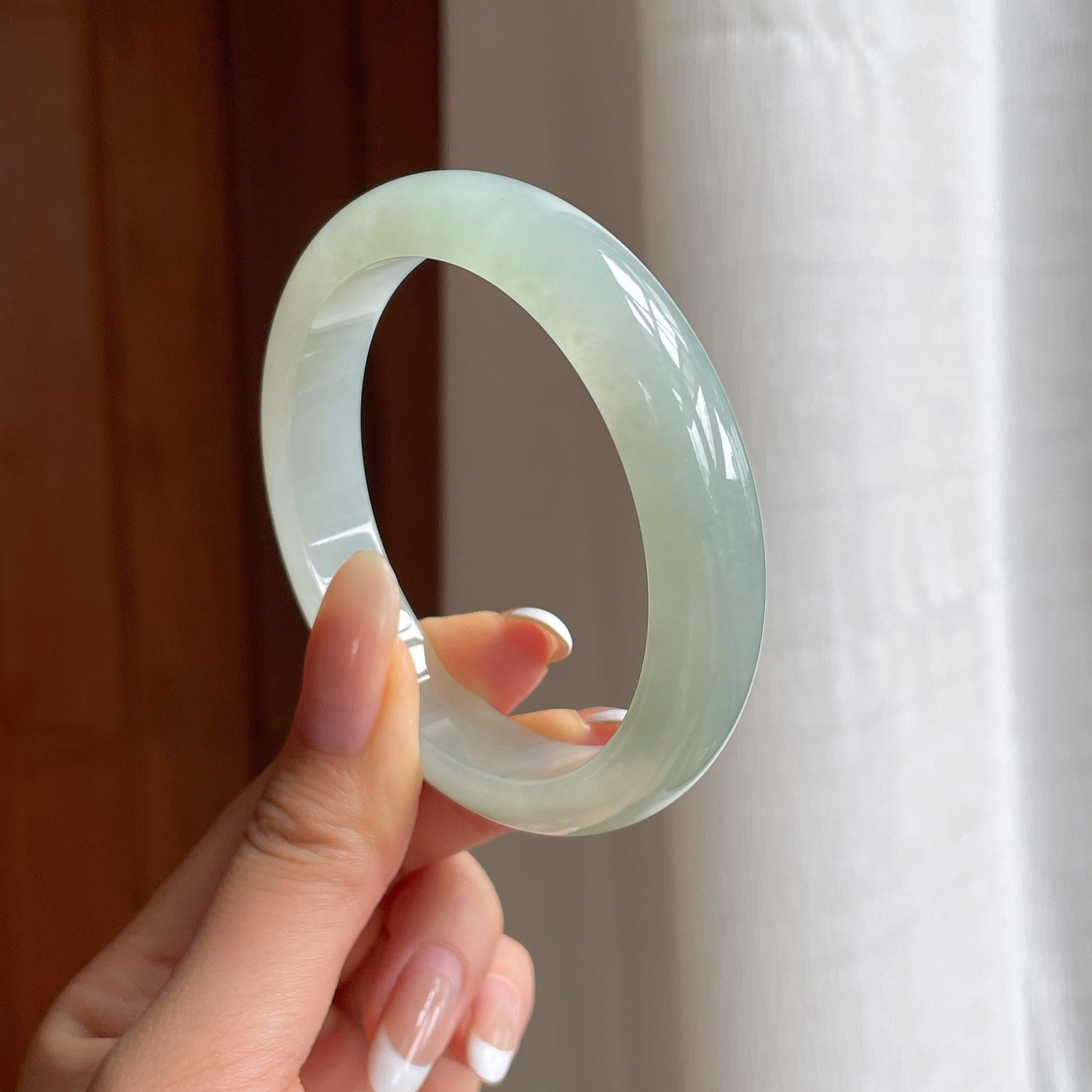 糯冰晴底翡翠平安镯（56.5mm)（yc412185）