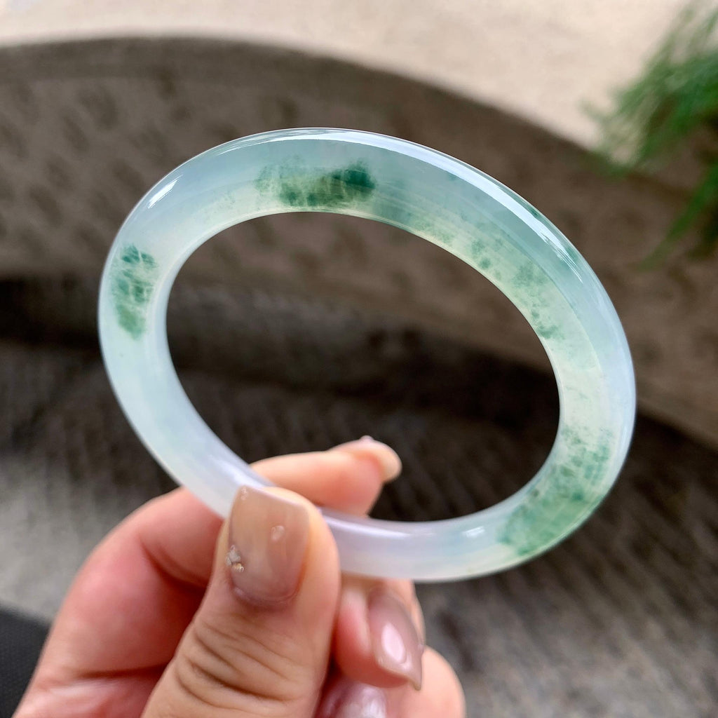 糯冰种飘绿花圆条手镯  53圈口  天然缅甸A货翡翠（yc452164）