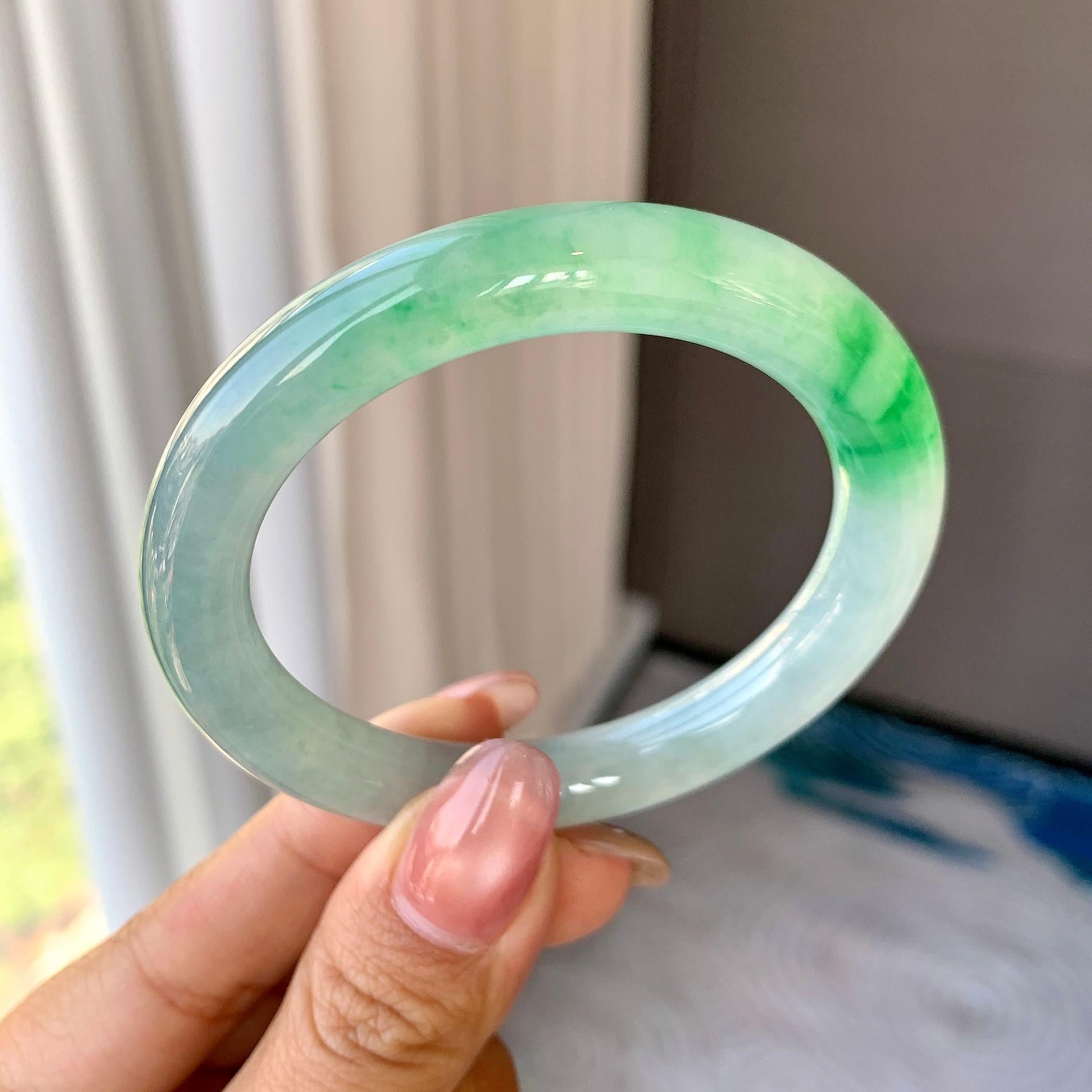糯冰种飘花圆条手镯（53.5mm）（yc290114）