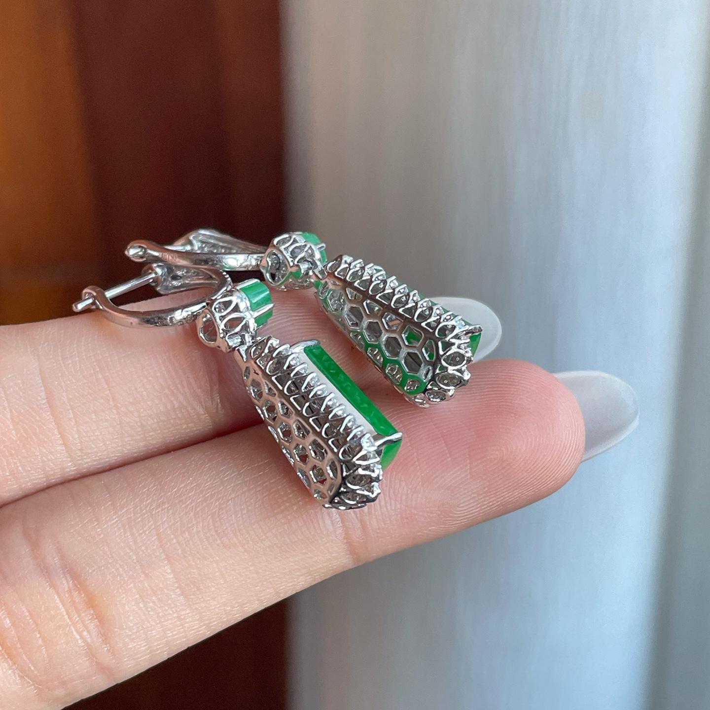 18k金钻镶糯冰满绿翡翠耳饰（yc257818）