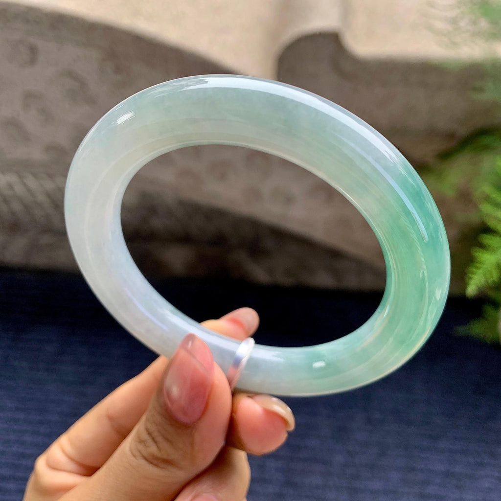 细糯种湖水绿圆条手镯（55.4mm）（yc280878）