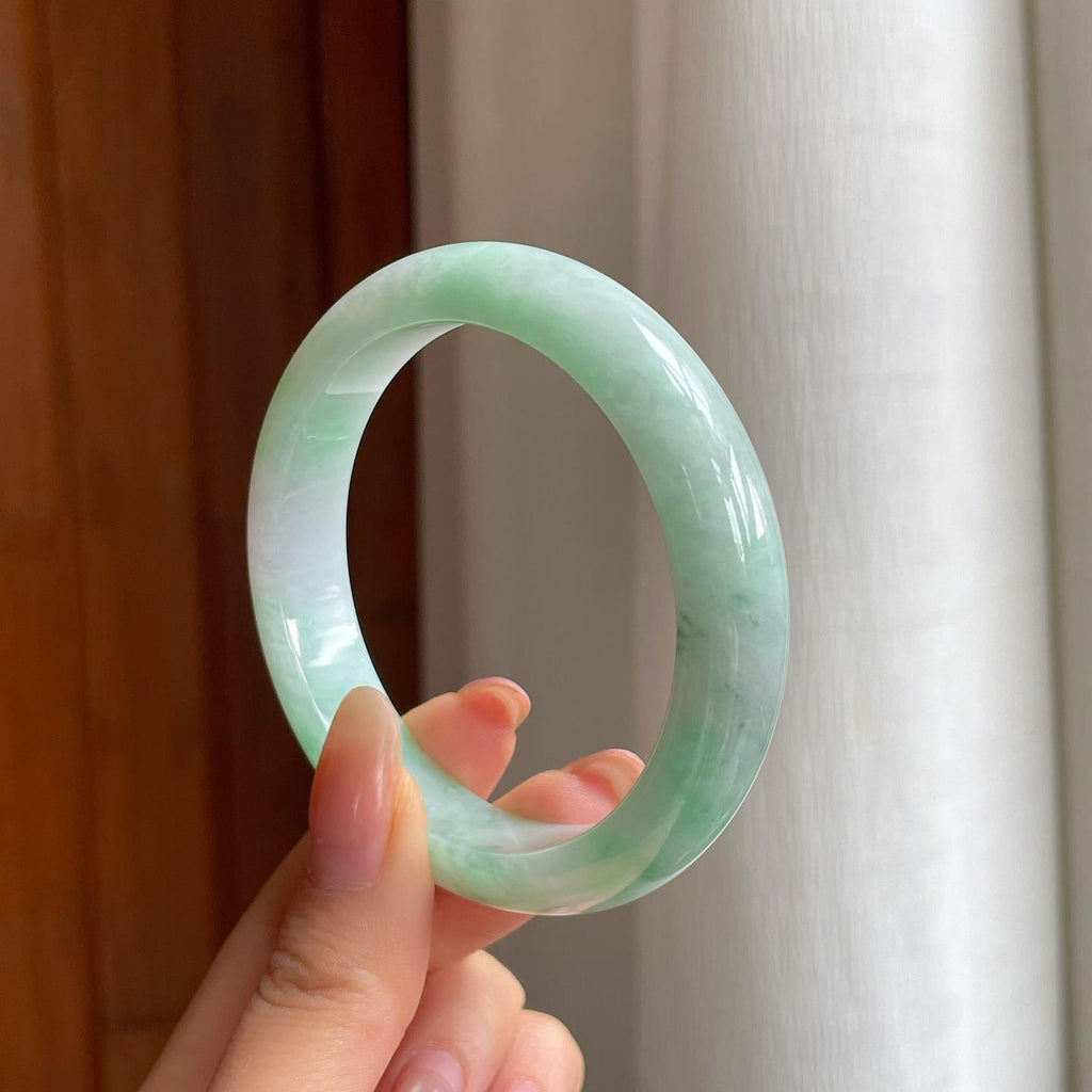 糯冰带色翡翠平安镯（56.8mm)（yc370293）
