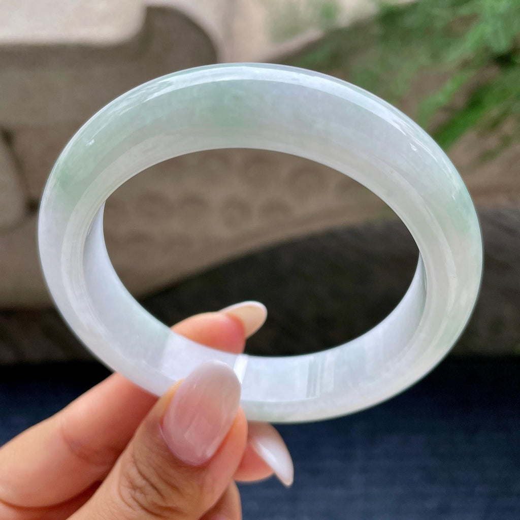 细糯种飘花正圈平安镯     57.6圈     天然缅甸A货翡翠（yc410281）