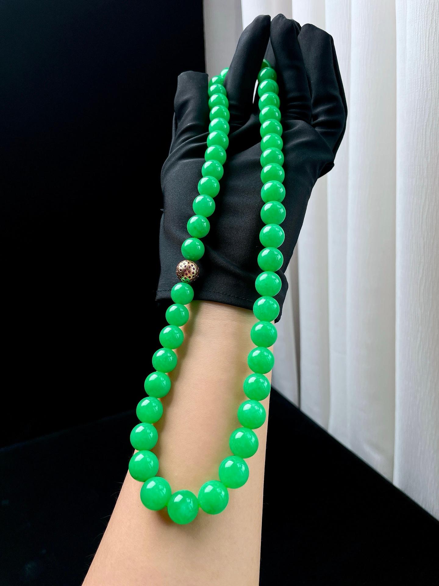 糯冰果绿翡翠珠串项链（yc348689）