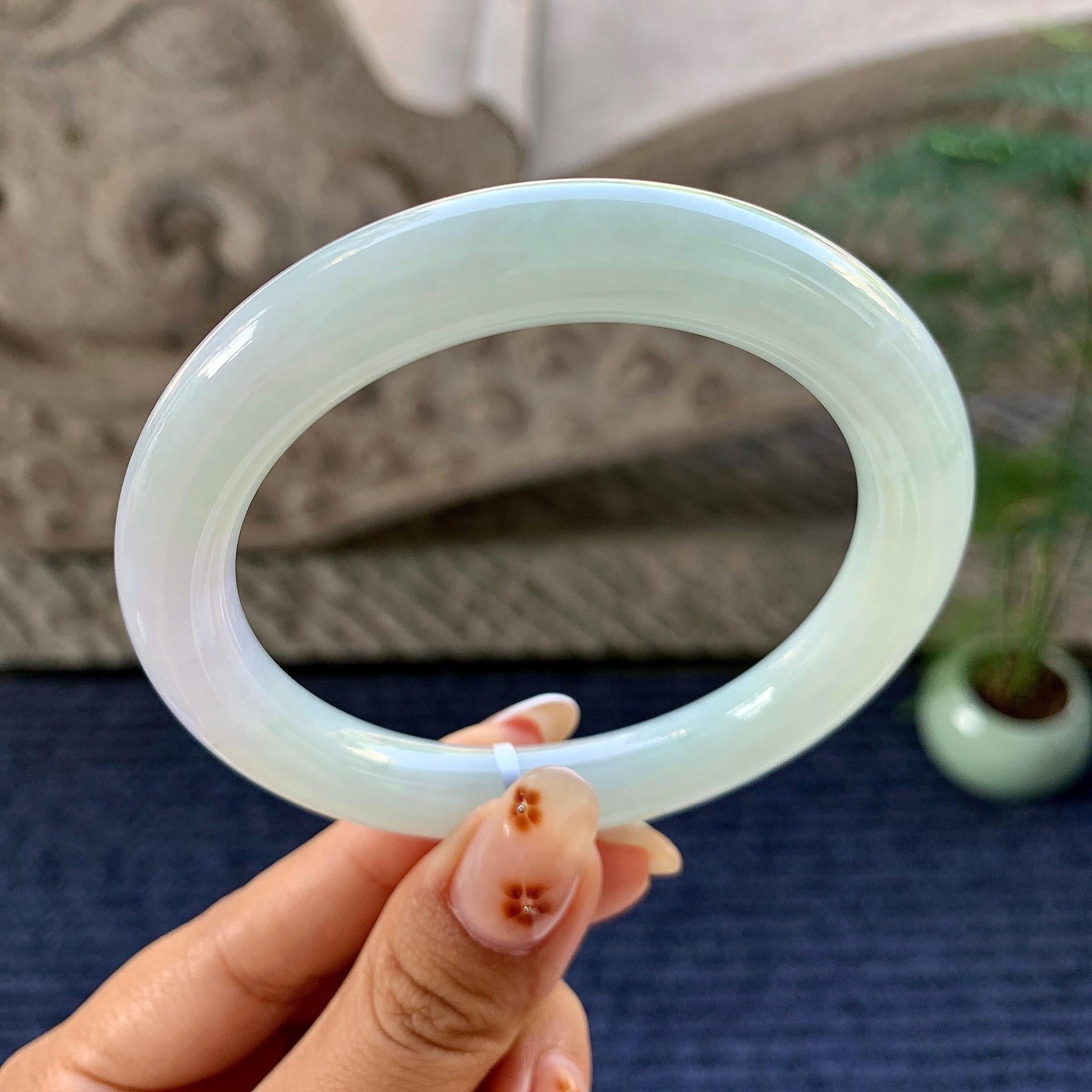 细糯种淡春彩圆条手镯（58.8mm）（yc249451）