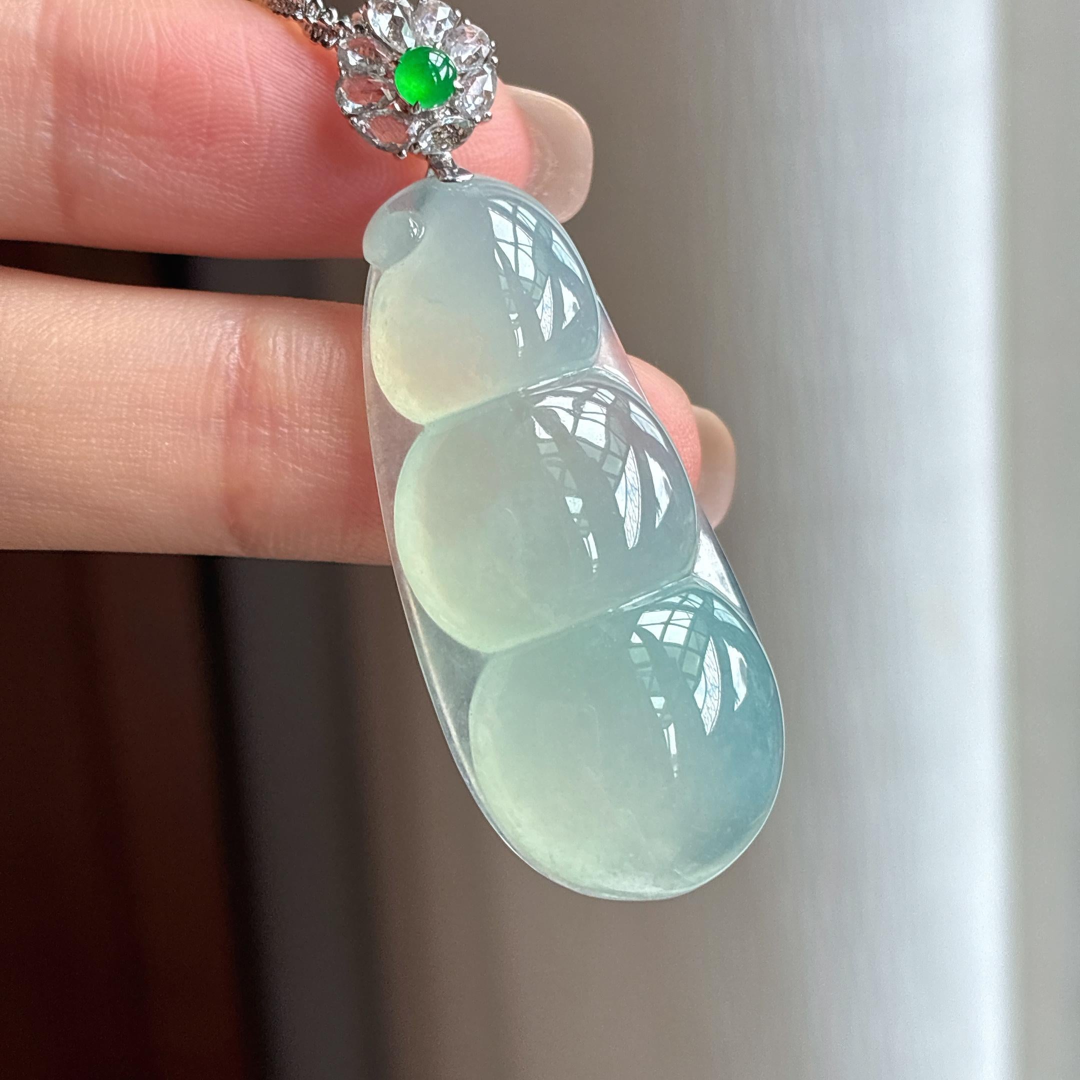 18k金扣头冰种晴底翡翠豆子天然缅甸A货翡翠（yc440777）