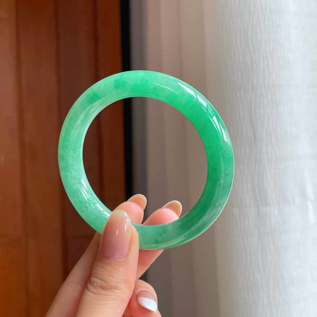 糯冰满绿翡翠圆条手镯（51.7mm)（yc370379）