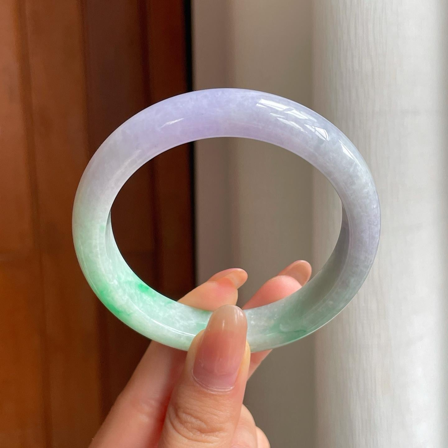 糯种春带彩翡翠平安镯（57mm)（yc365766）