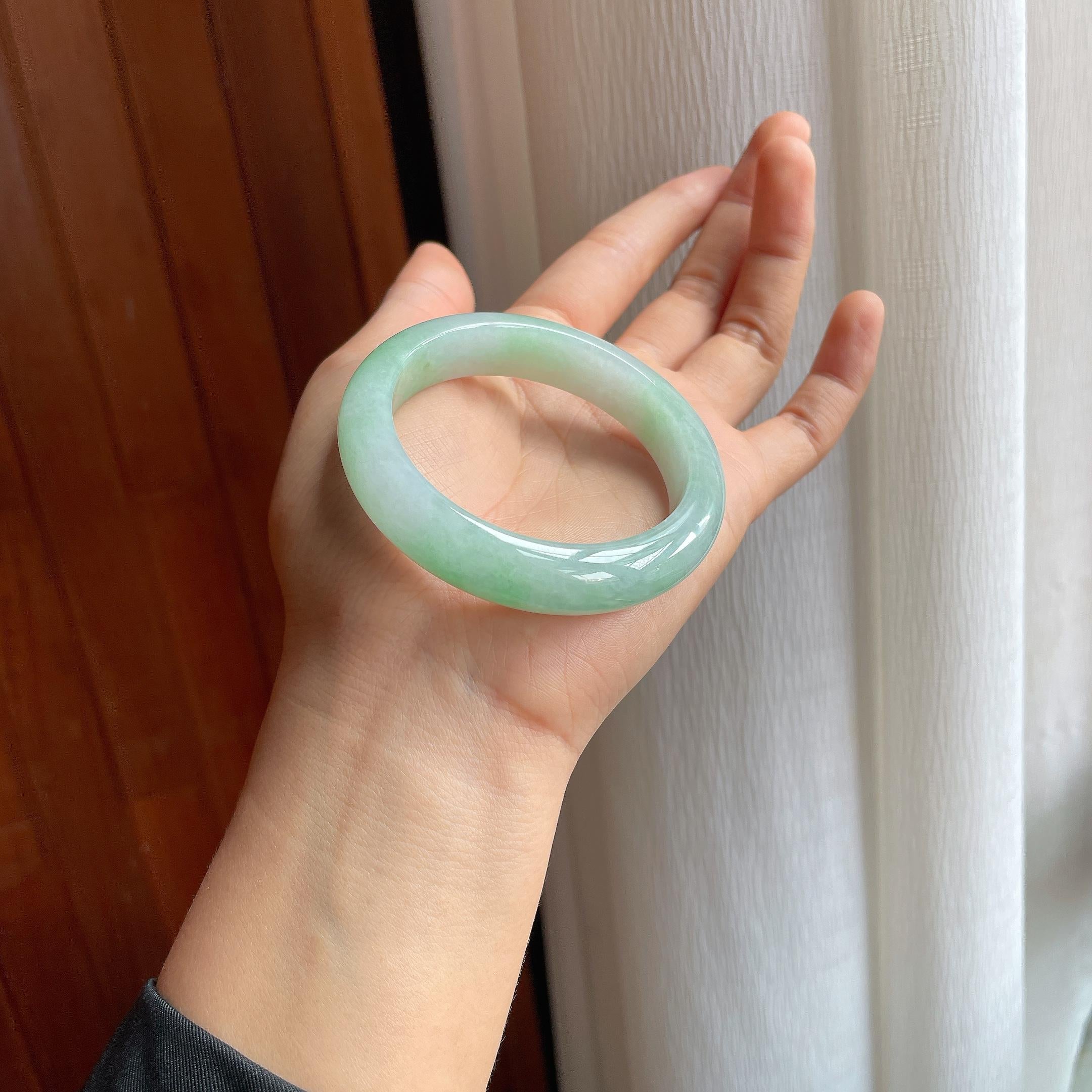 糯冰果绿翡翠平安镯（53mm）（yc343363）