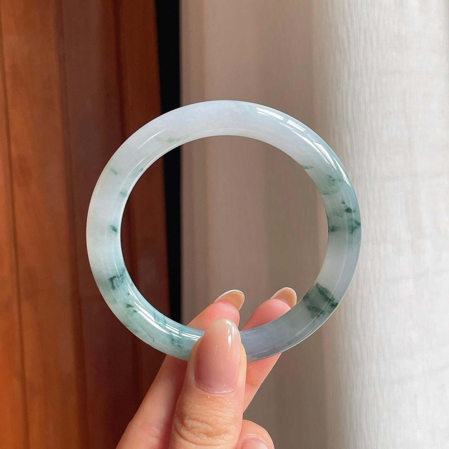糯冰飘花翡翠圆条手镯（56.7mm)（yc374784）
