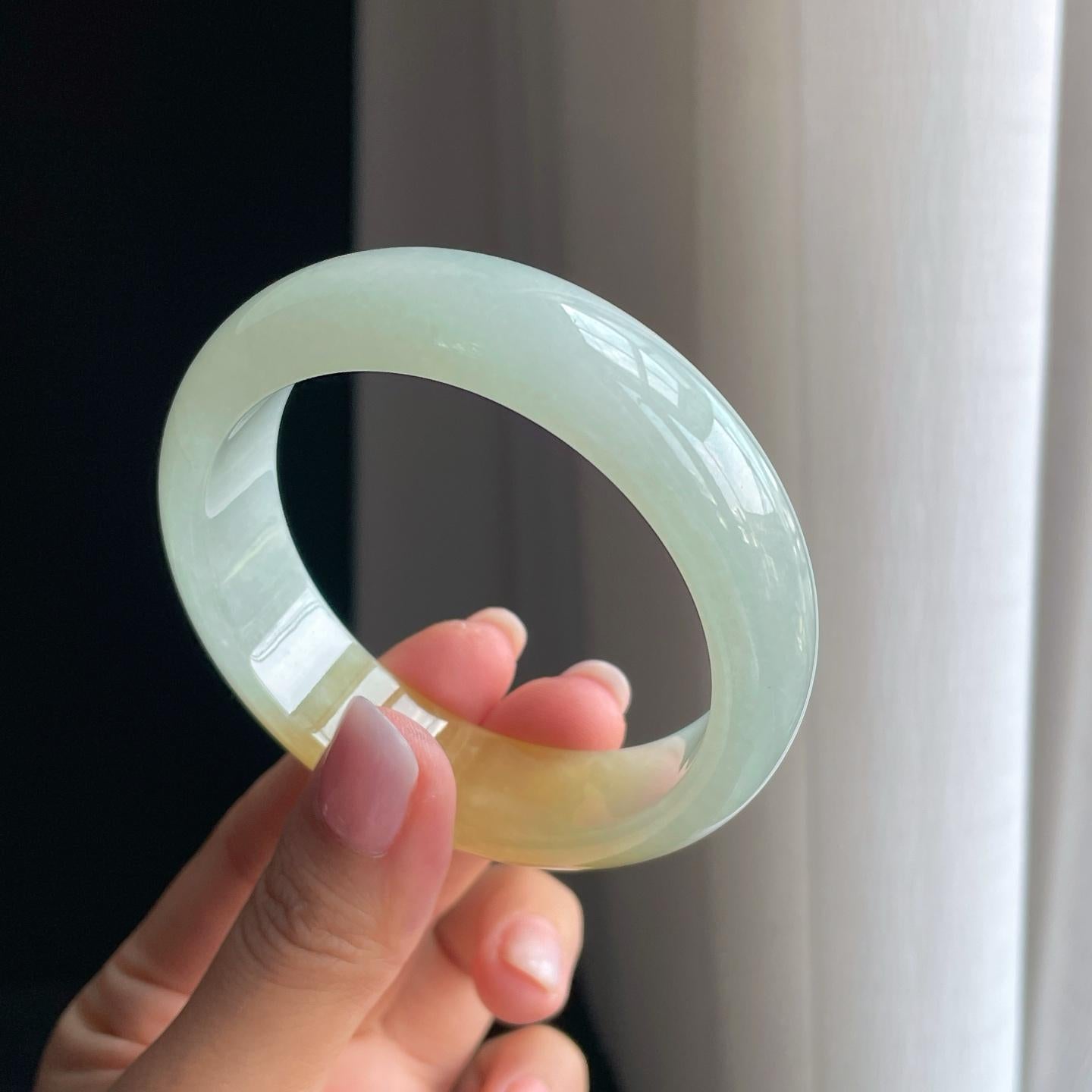 冰种黄翡宽版翡翠平安镯（58.2mm）（yc391403）