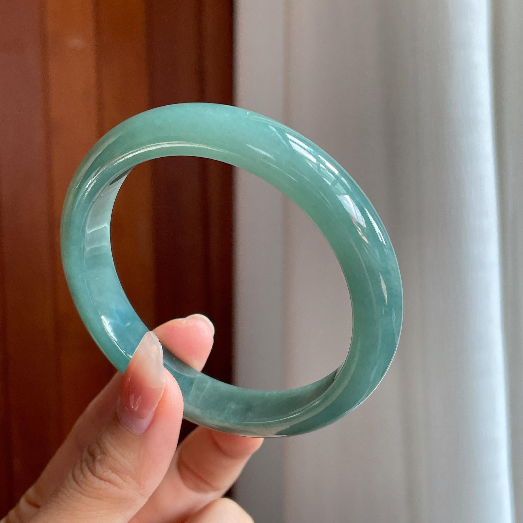 糯冰湖水绿翡翠平安镯（62.5mm）（yc346542）