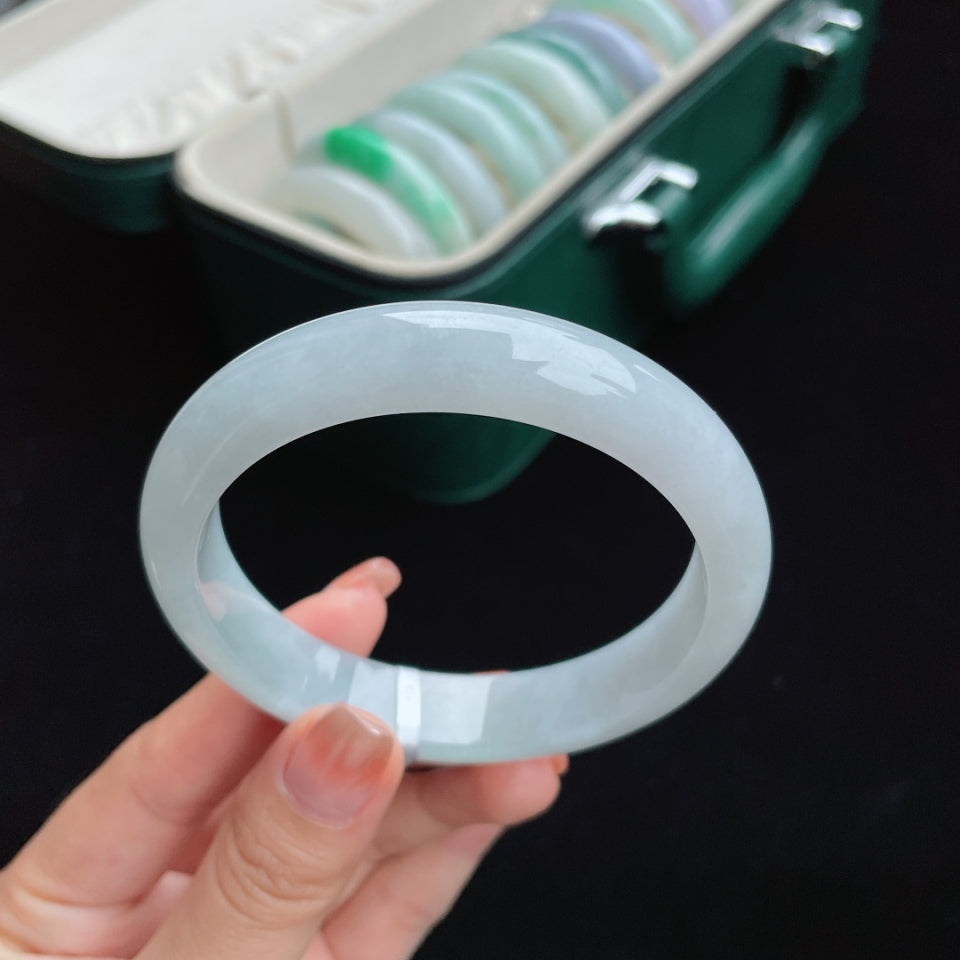糯种纯底子翡翠手镯（61.6mm）（yc017155）