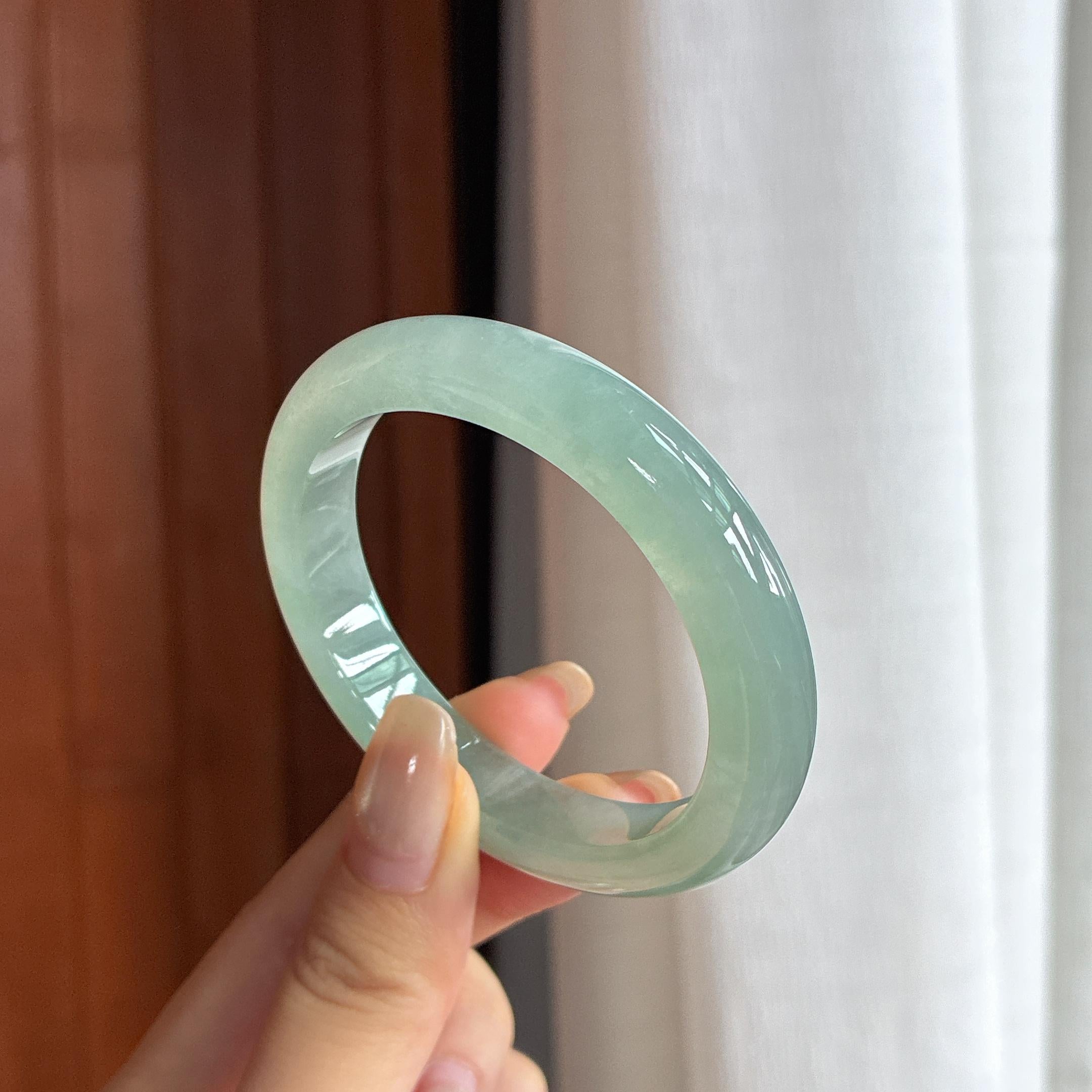 糯冰晴底贵妃镯 53圈 天然缅甸A货翡翠（yc457142）